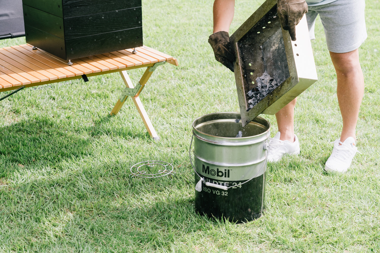 アップダウングリル/5色展開【木のピザ窯で新しいアウトドア料理体験を】