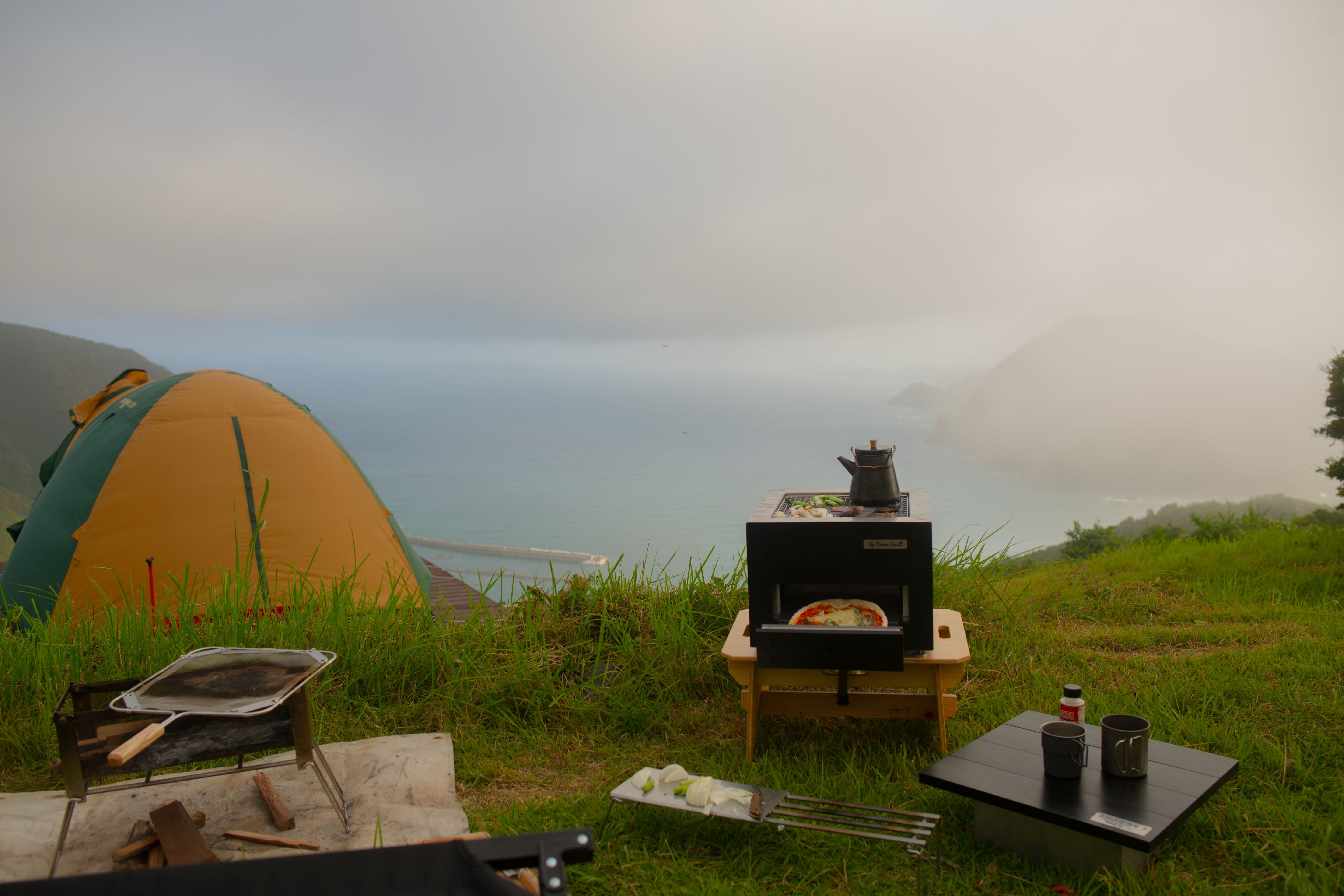 アップダウングリル/5色展開【木のピザ窯で新しいアウトドア料理体験を】